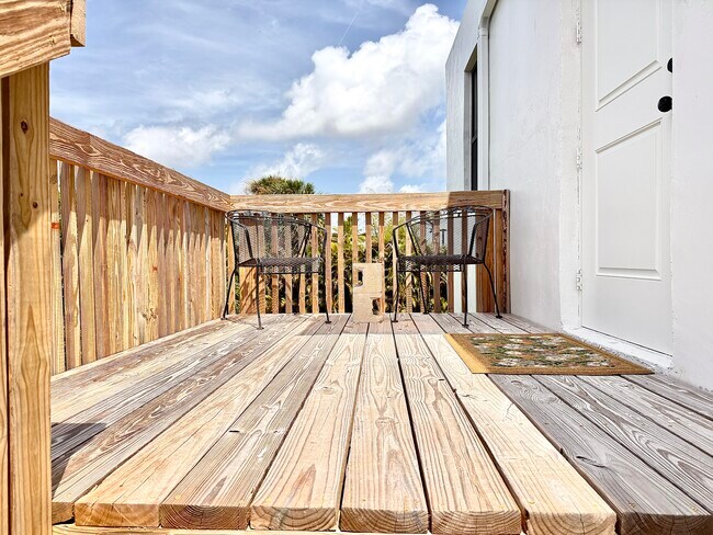 Foto del edificio - 1335 Churchill Rd