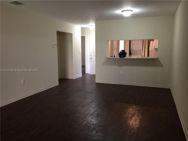 Foto del edificio - 2 bedroom in Miramar FL 33025