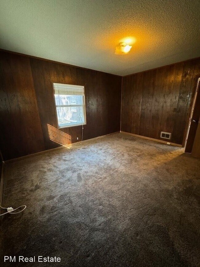 Building Photo - 1 br, 1 bath House - 2529  Pleasant Ridge ...