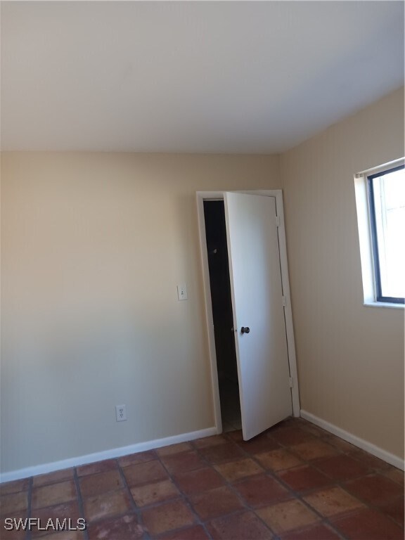 Foto del edificio - 7417 Albany Rd