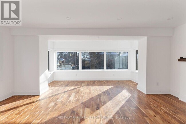 Building Photo - 98 Glencairn Ave