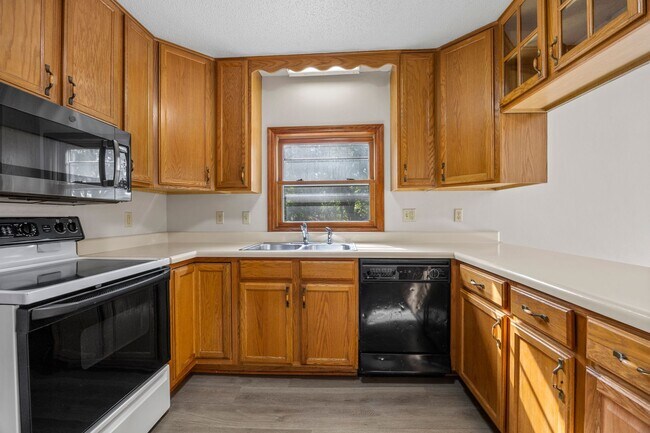 Foto del edificio - 3801 Pebble Ct