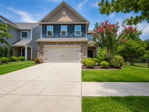 Building Photo - 2037 Ice Lake Ct