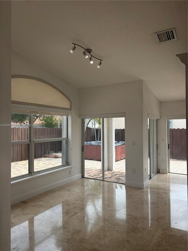 Building Photo - 11303 NW 58th Terrace