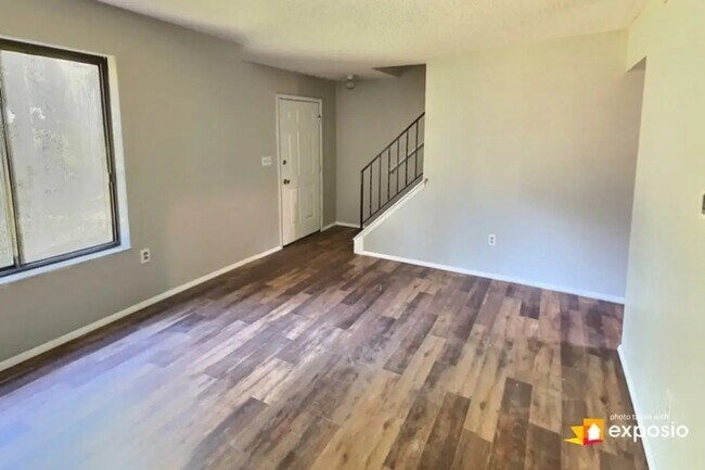 Building Photo - 4796 Wendler Blvd