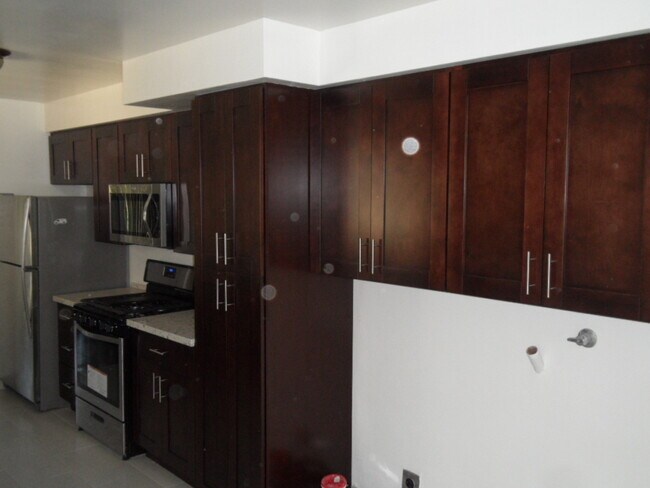 Photo - Ladera Heights Apartment