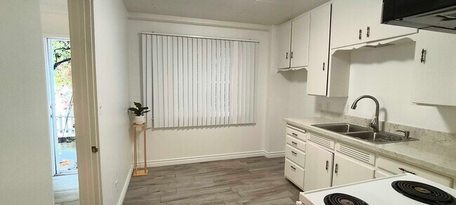 Foto del edificio - 701 6th Ave