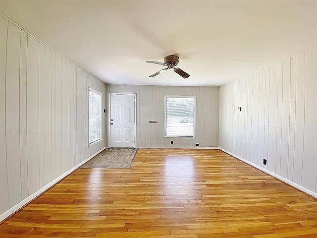 Building Photo - 1226 S Brazos St