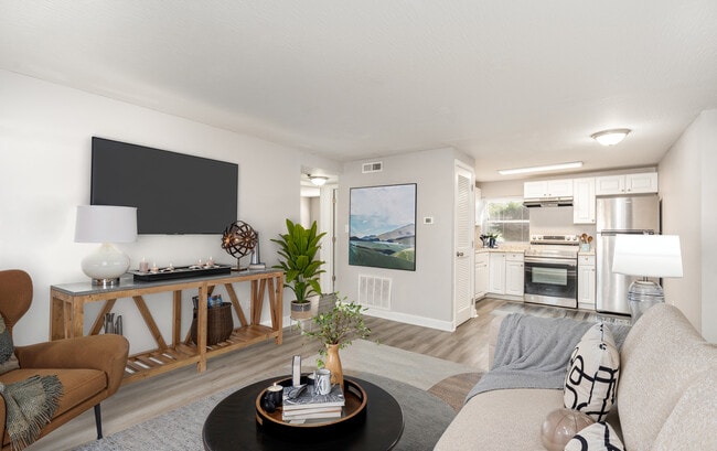 Building Photo - University Gardens I LP