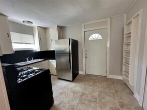 Building Photo - 7110 McHenry St
