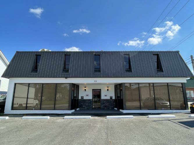 Primary Photo - 110 E Lauderdale St