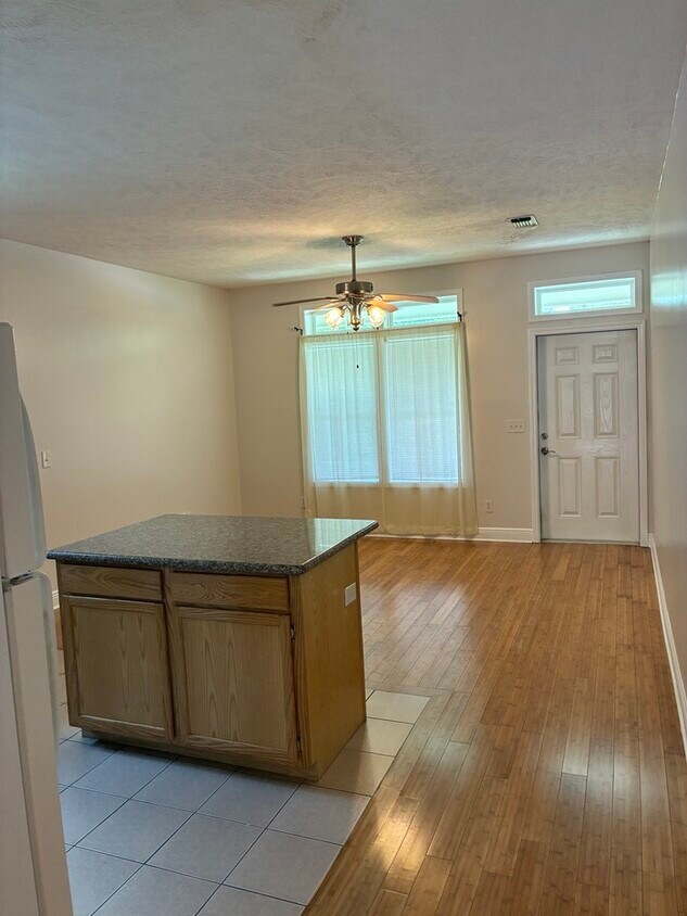Foto principal - Beautiful 2/1 duplex in bay St. Louis