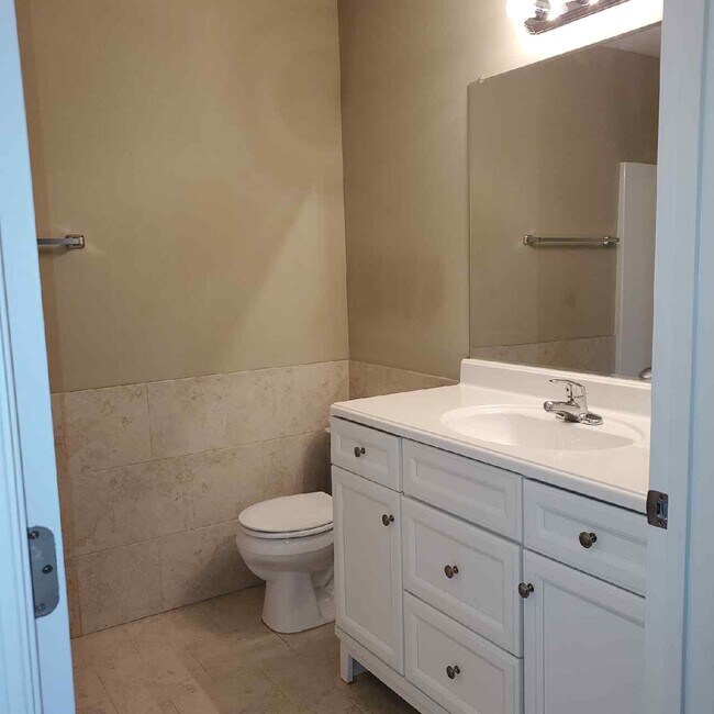 Foto del edificio - 901 W Gay St