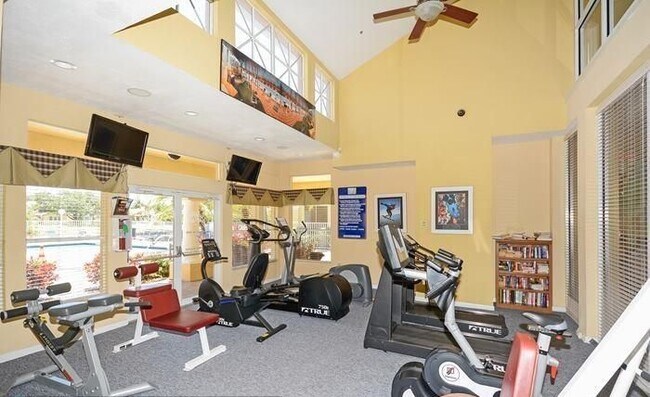 Foto del edificio - 2445 NW 33rd St
