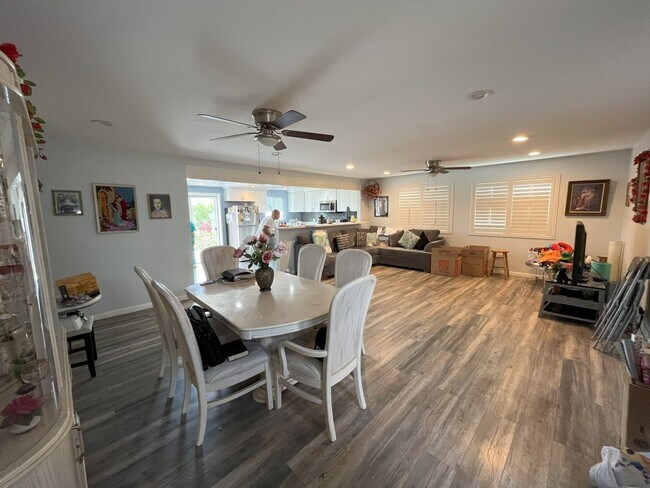 Foto del edificio - Charming 3-Bedroom Home in the Heart of Santee – Prime Location Near Parks and Schools! *$500.00 ...