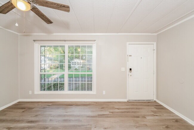 Foto del edificio - 1732 6th St NW
