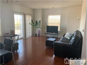 Building Photo - 745 Strassle Wy