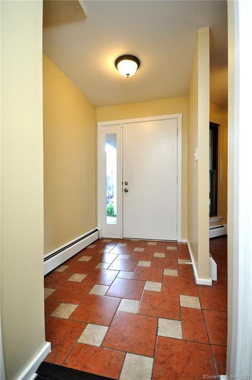 Building Photo - 38 Stevens Pl