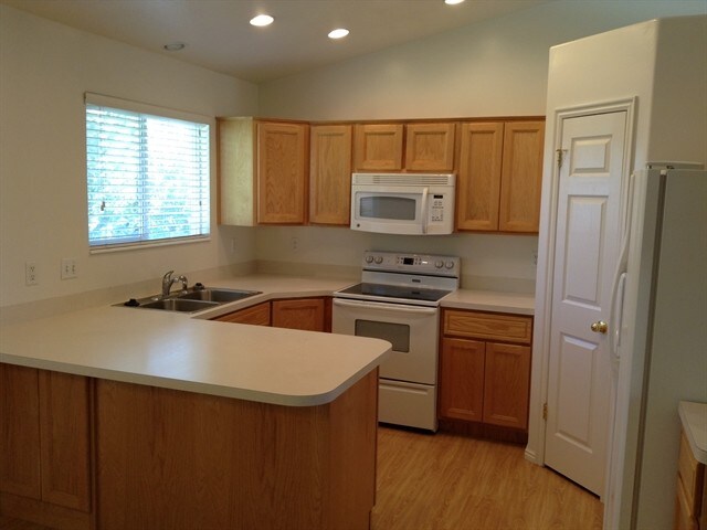 Foto del edificio - 1766 N 2475 W