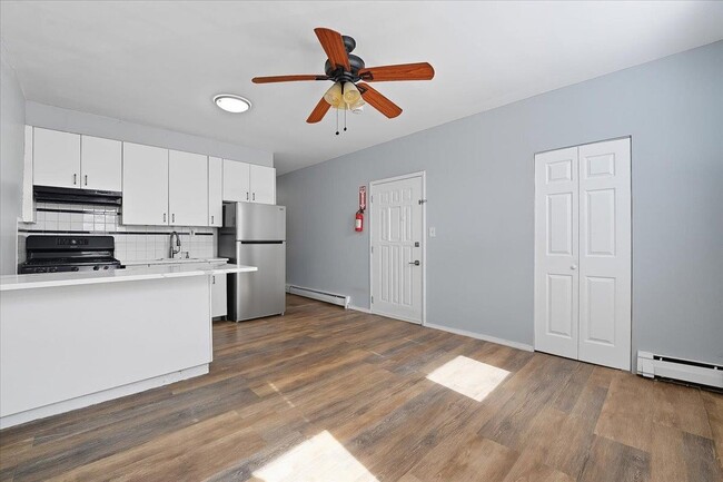 Foto del edificio - 1053 Summit Ave