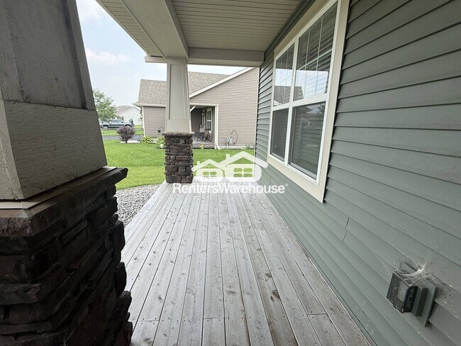 Foto del edificio - 14371 77th St NE