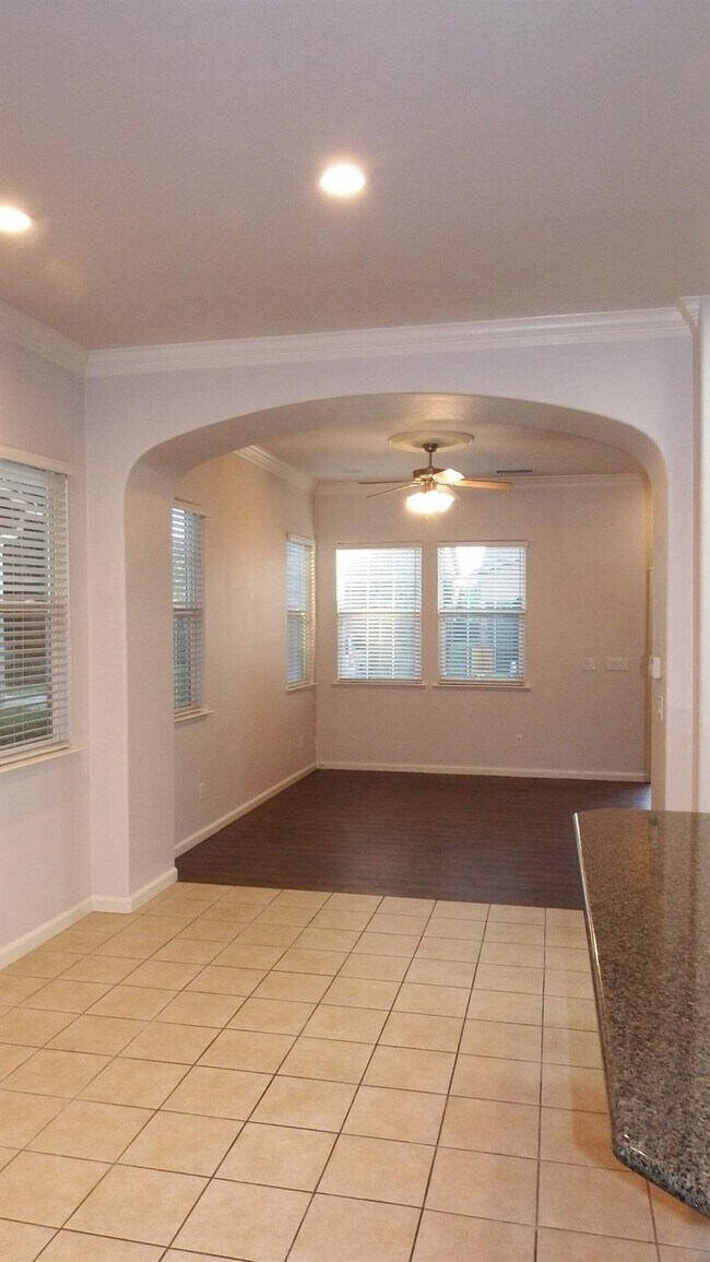 Foto del edificio - 3658 Vermont Ln