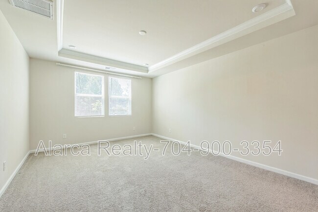 Foto del edificio - 9118 Buckley Ct