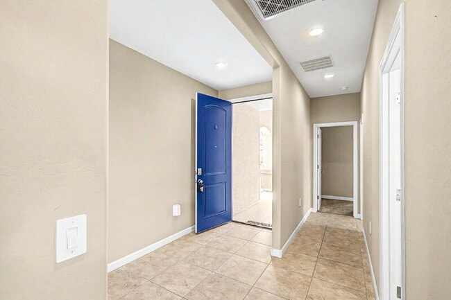 Building Photo - 8271 W Ebbets Ct