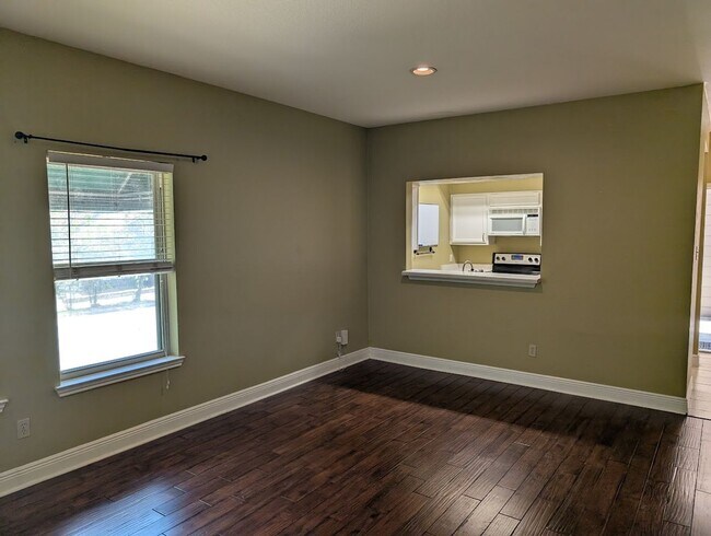 Foto del edificio - Creekridge - Hyde Park - 45 / Duval - Excl...