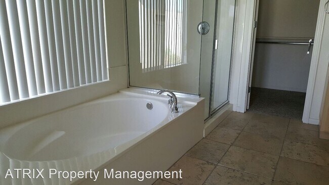 Building Photo - 3 br, 3 bath House - 35 Champagne APN 685-...