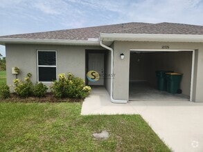 Building Photo - 12726 Buffing Rd