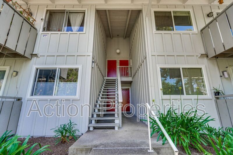 Foto principal - 255 S Rengstorff Ave