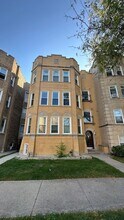 Building Photo - 6207 N Talman Ave
