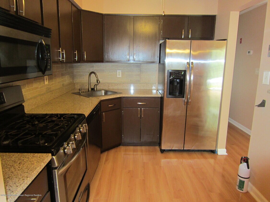 Building Photo - 39 Worthington Ct