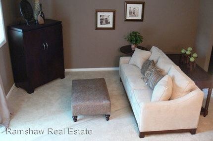 Building Photo - 3 br, 2.5 bath Apartment - 510 S. Mattis