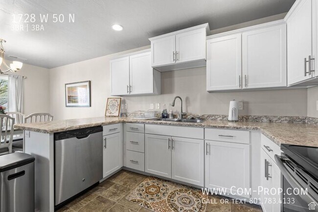 Building Photo - 1728 W 50 N