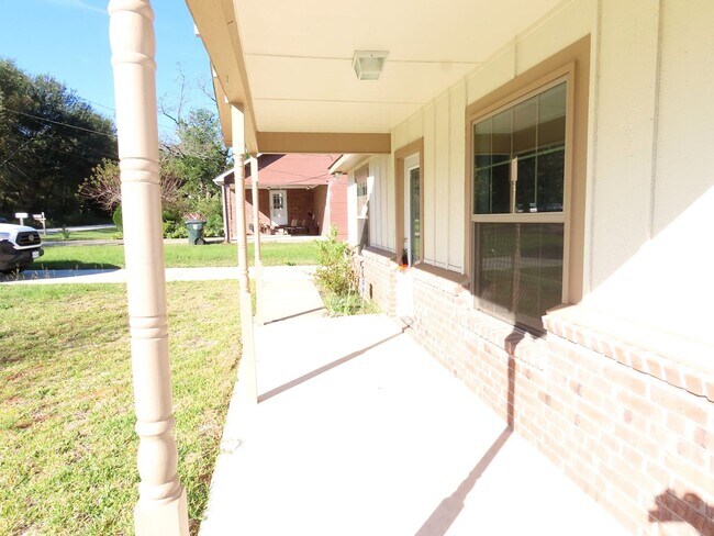 Foto del edificio - Updated 3 Bedroom, 2 Bath Home in Tyler!