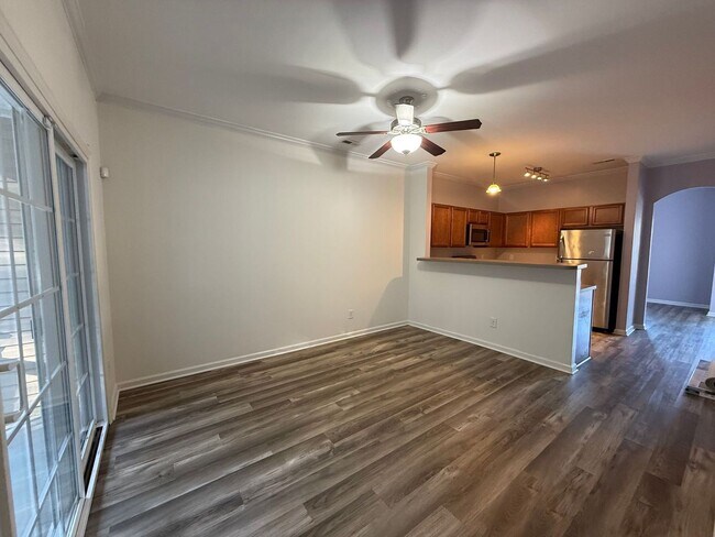 Foto del edificio - Nice 2 bedroom, 2.5 bath townhouse