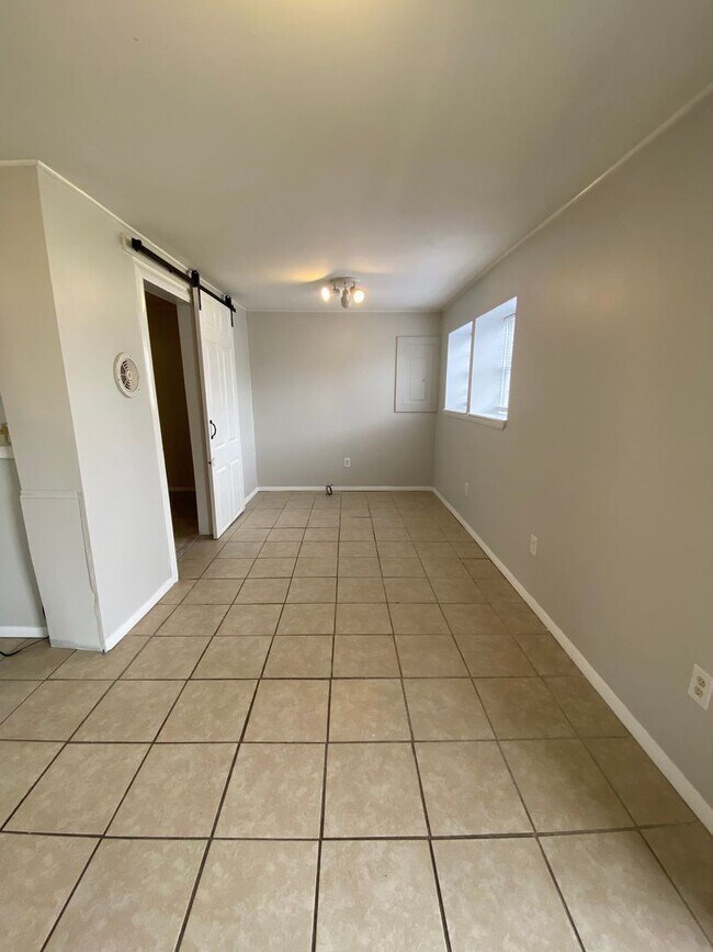 1 br, 1 bath House 504 Greenwood Avenue House Rental in Shelbyville