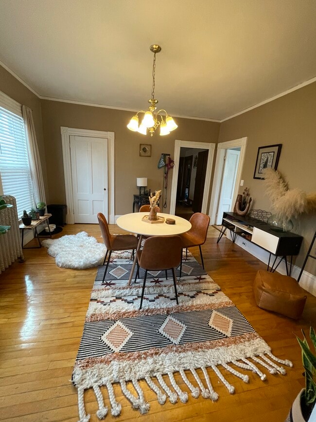 Bright Dining Room - 395 Hanover St