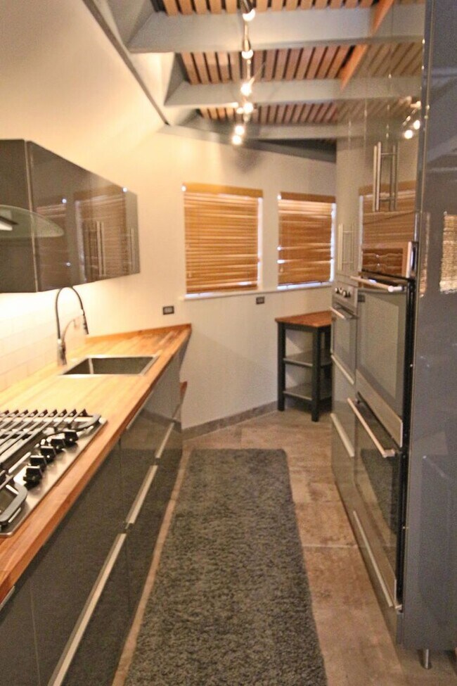 Foto del edificio - Unique A-Frame Home