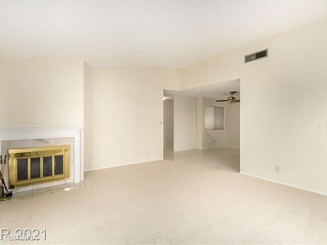 Building Photo - 4 br, 2 bath House - 5913 Carl Ave