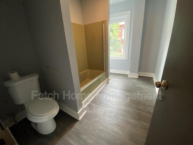 Foto del edificio - 208 W Vine St