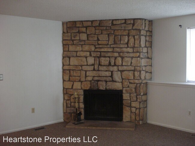 Building Photo - 4310 S Andes Way