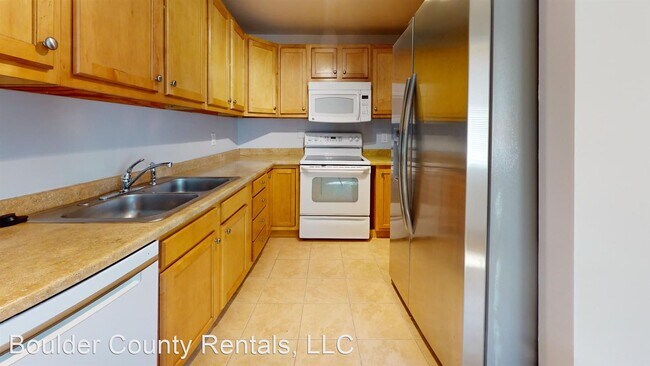 Building Photo - 3 br, 1.5 bath House - 3295 Euclid Avenue