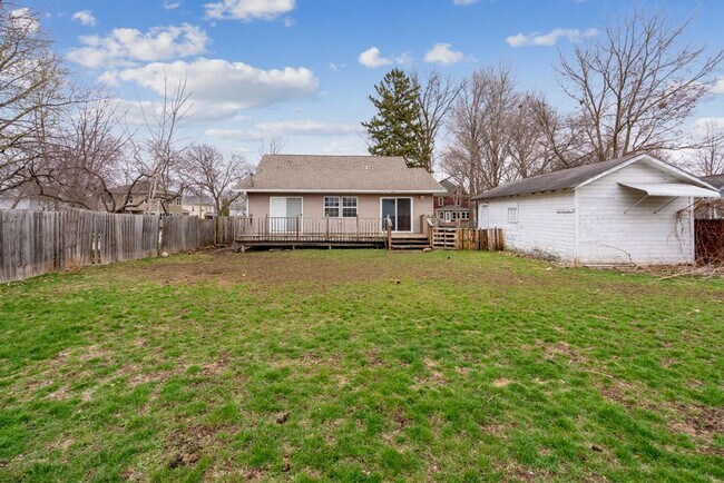 Foto del edificio - 503 Iowa St