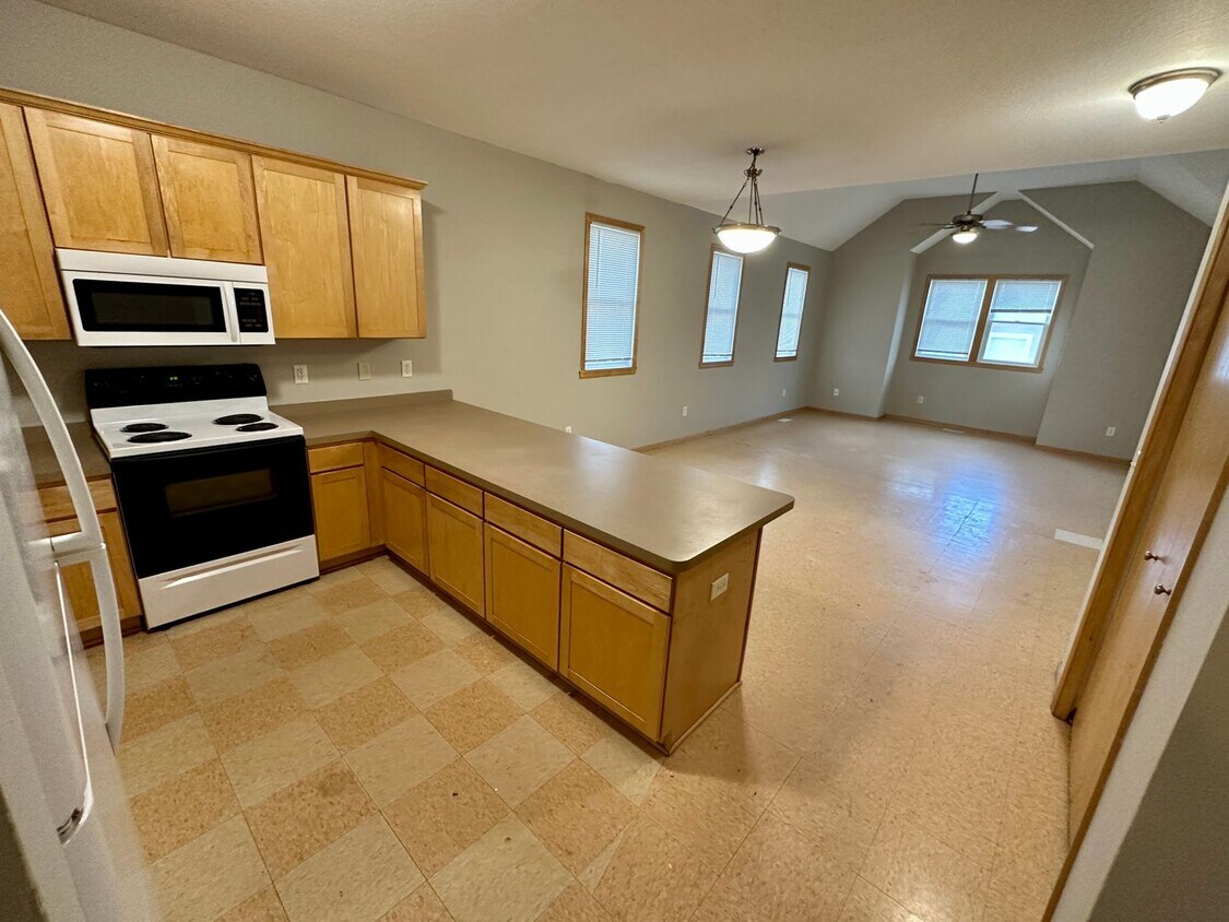 CASA 1908 Room for Rent in Northfield, MN