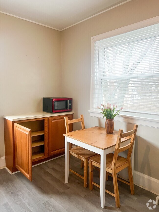 St Bernard Apartments for Rent with Parking Cincinnati, OH 2