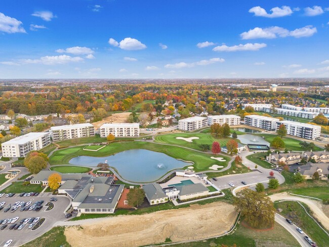 Building Photo - 5211 Highpointe Lakes Dr