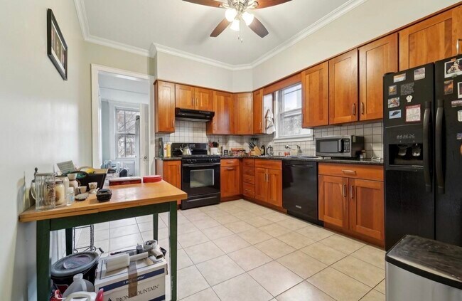 Foto del edificio - 21-23-23 48th St